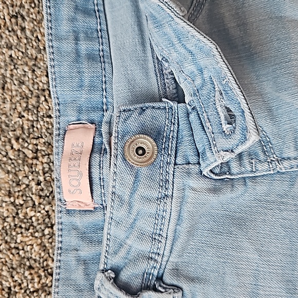 Girls Jean Shorts (Vigoss & Squeez) - Picture 8 of 10